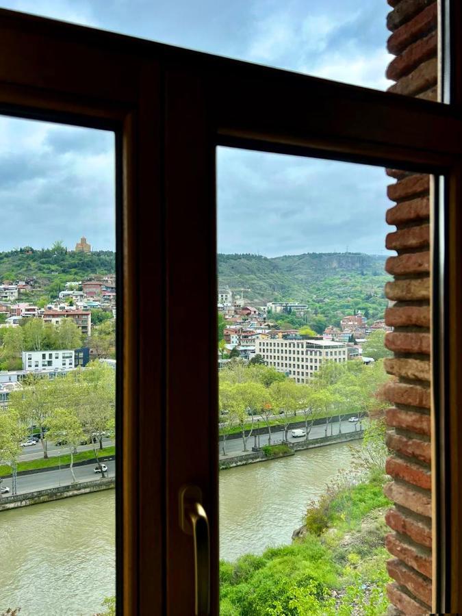 Sota Metekhi Hotel Tbilisi Buitenkant foto