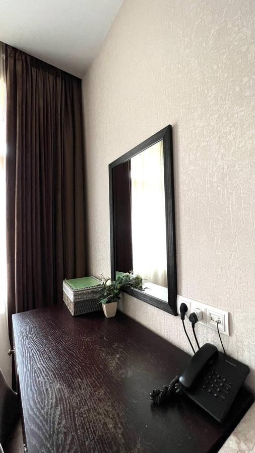 Sota Metekhi Hotel Tbilisi Buitenkant foto